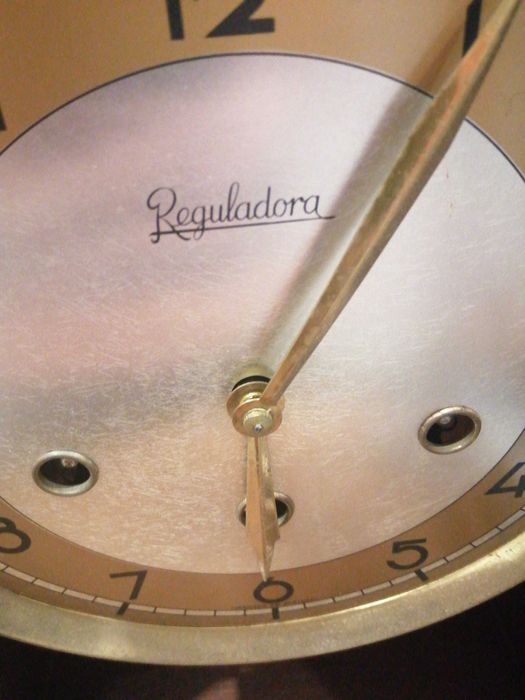 Vendo relógio antigo