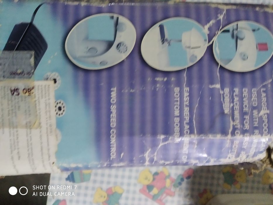 Mini Sewing Machine