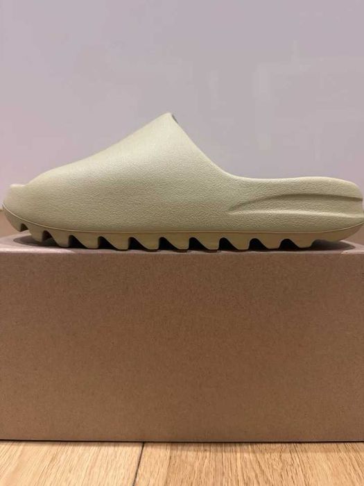 adidas Yeezy Slide, 41