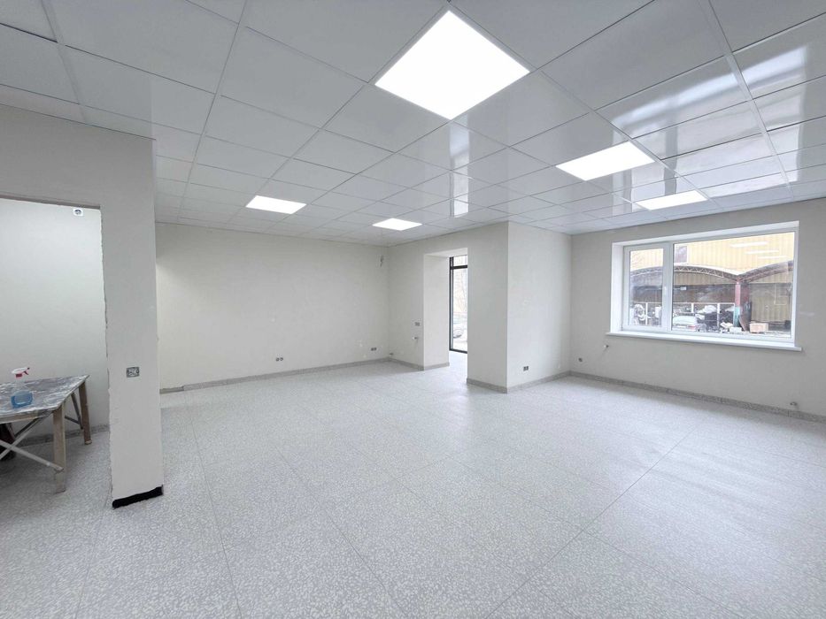 Оренда приміщення з новим ремонтом. 52м2. Левада.