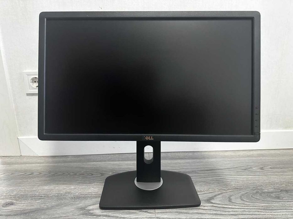 Монитор DELL Ultrasharp U2312Hm / 23 Дюймів / IPS / 1920x1080