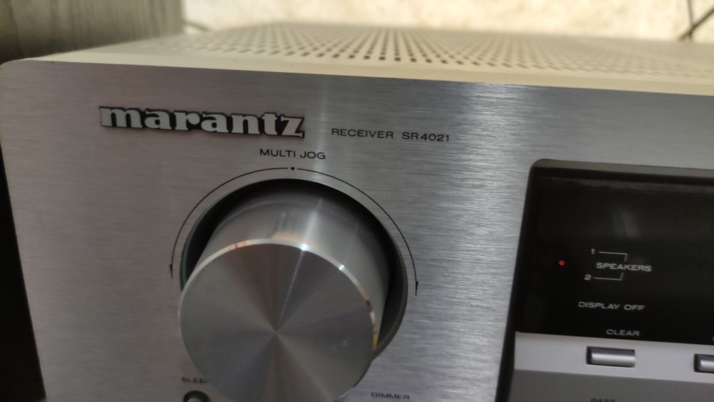 Amplituner Marantz