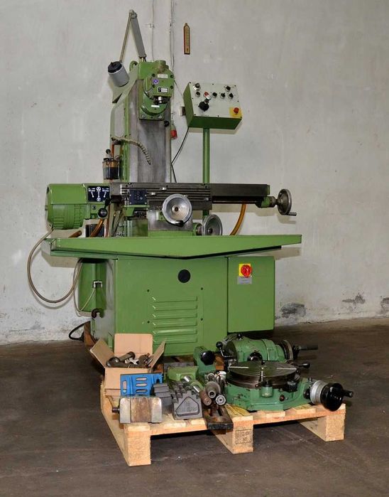 Frezarka Uniwersalna Hermle FW 801 Wyposażenie Stan Fabryczny