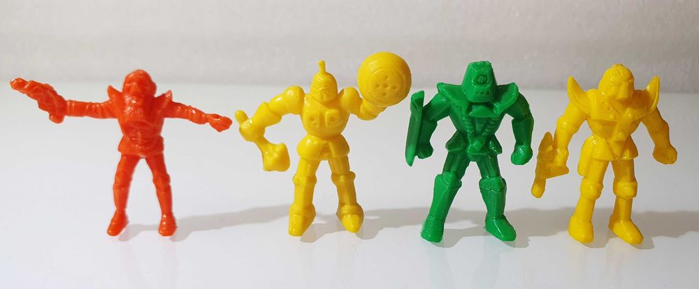 Antiga Coleção Completa ~ ”STARSHIP TROOPERS” ~ 16 Monocromáticos 80´s
