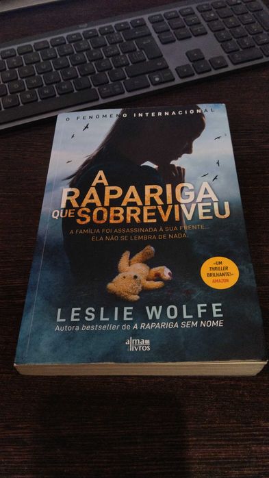A Rapariga que sobreviveu, de Leslie Wolfe