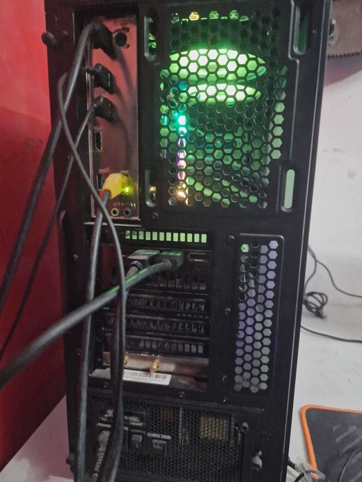 PC Gaming Ryzen 5 5600X + RTX 3080 10GB + 16GB RAM