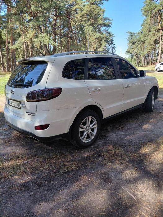 HYUNDAI SantaFe 2011год