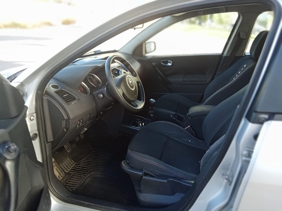 Opel corsa 1.4 i full estras AC