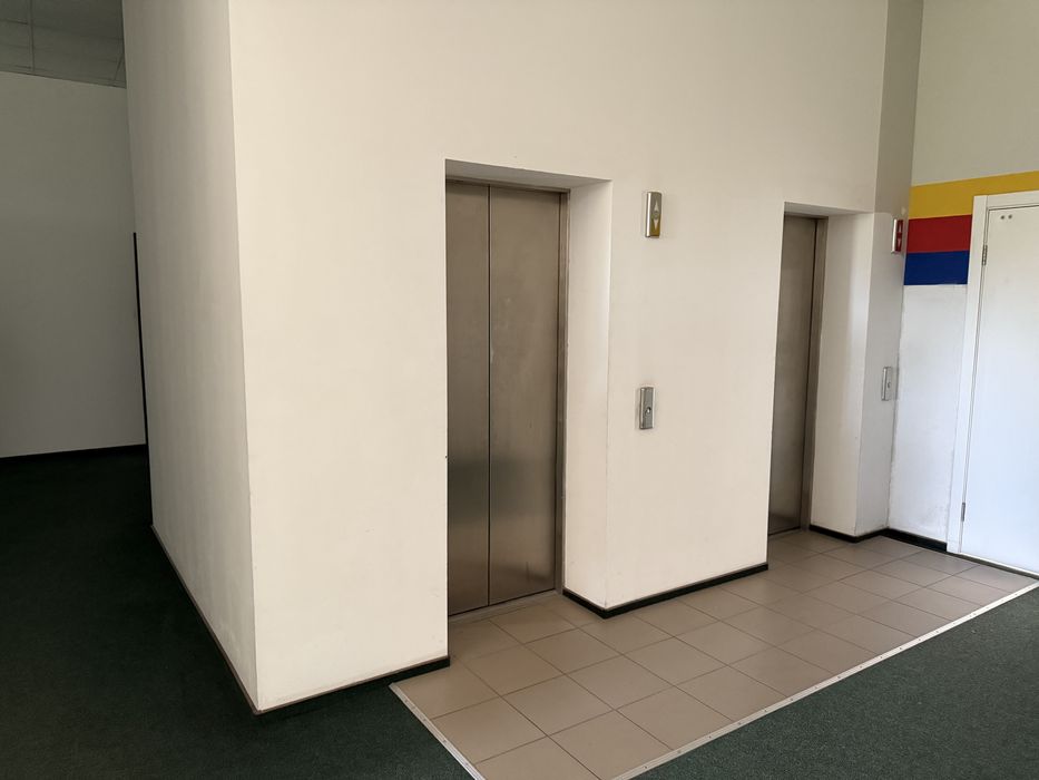 ПРОДАЄТЬСЯ-Бізнес Центр”KRAKOW”,Ресторанно-Готельний Комплекс/в м.Київ