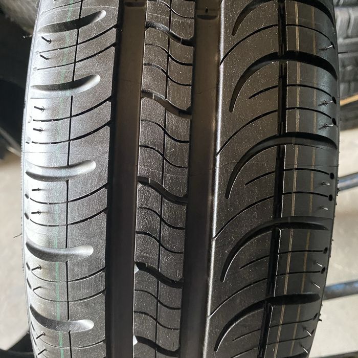 Шини нові 165/60/14 - 2шт Michelin Energy E3B