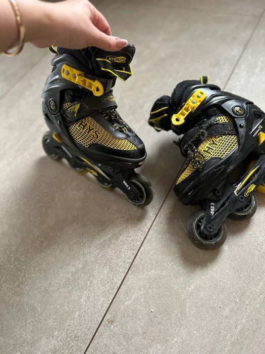 Ролики майже нові