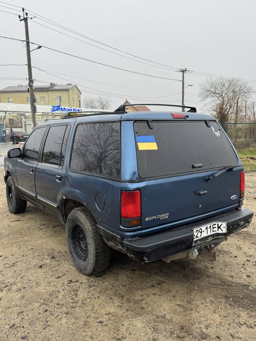 Ford Explorer V6 4.0 Automatic.Срочно