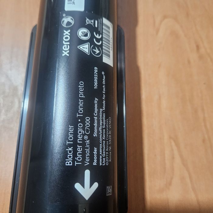Тонер-картридж Xerox VL C7000 Black (106R03769)