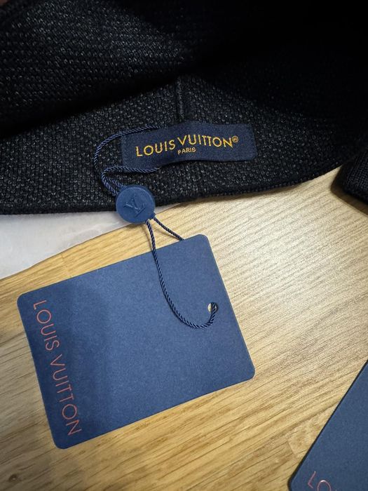 Шапки Louis Vuitton