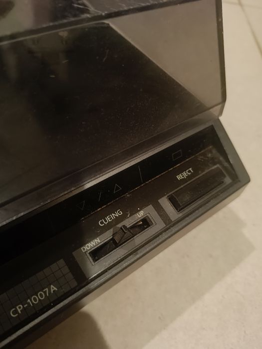 Gramofon płyt winylowych Onkyo CP 1007A