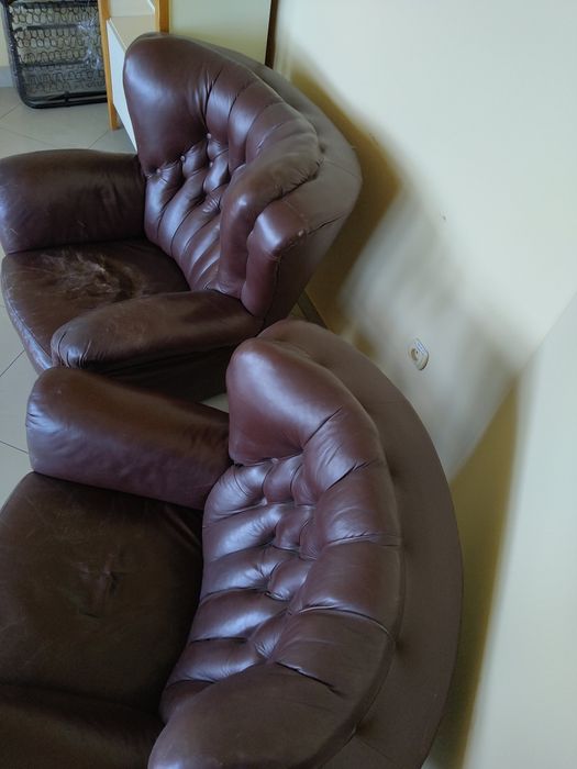 Dwa fotele wypoczynkowe