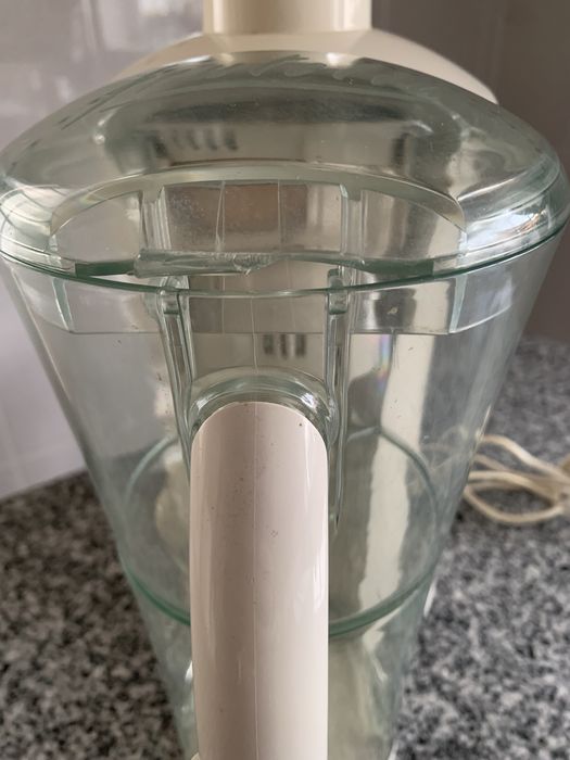 Maquina de fazer sumos moulinex