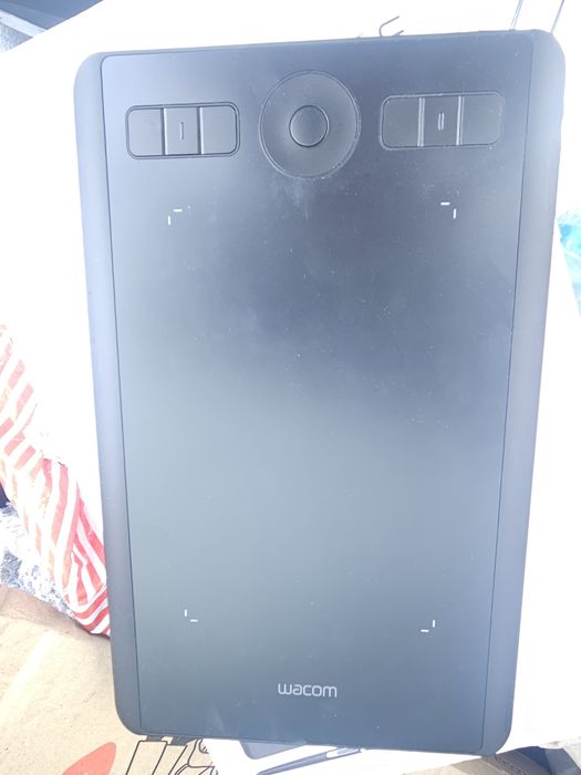 Графічний планшет Wacom Intuos Pro S Bluetooth Black