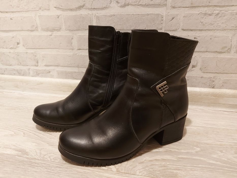 Buty,  botki skórzane r.39