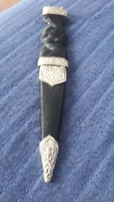 Nożyk kolecjonerski