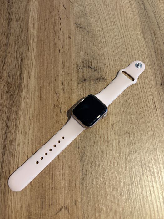 Apple watch series 5 40mm różowy