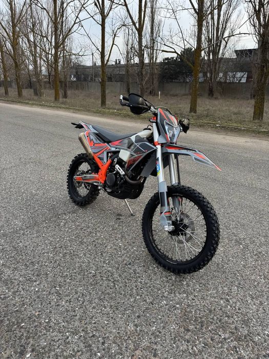 Продам кові лайт 300 р