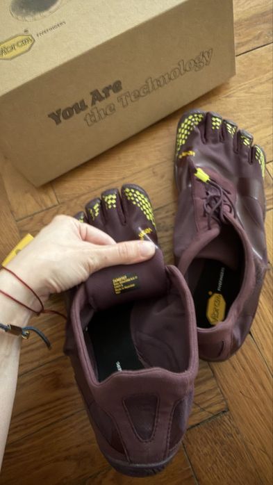 Vibram FiveFingers V-Aqua r. 44 NOWE z metkami