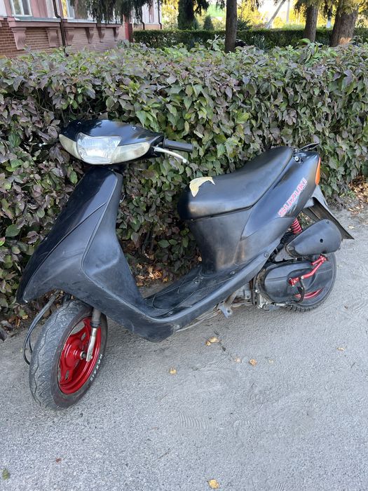 скутер Suzuki lets 2 Стант