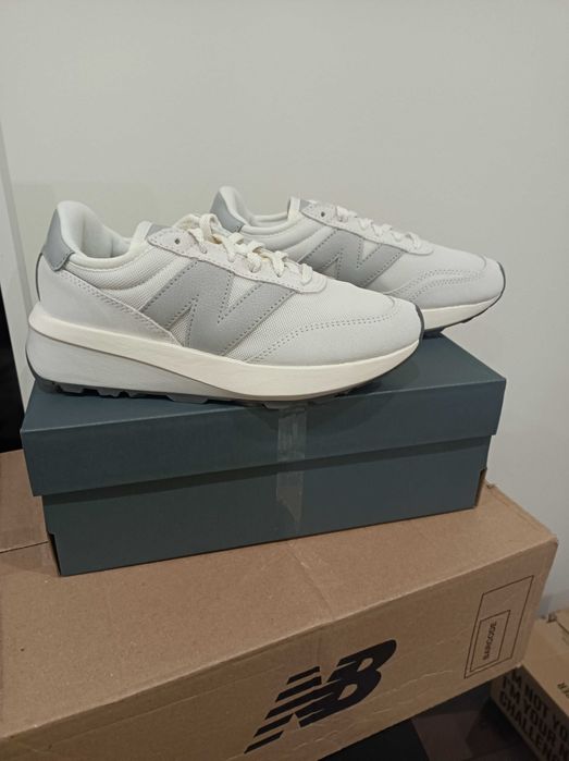 New Balance NB370