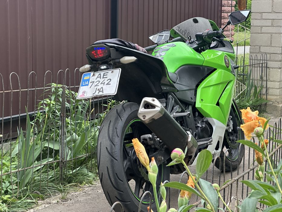 Kawasaki Ninja 250 R
