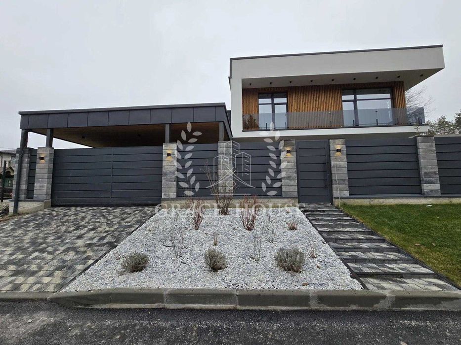 Продаж будинку 220м.кв. з ремонтом КМ Нова Ходосівка Ходосовка 8 соток