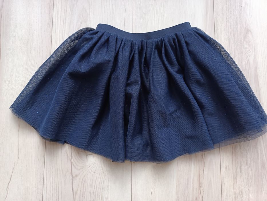 4 spódniczki r. 98/104