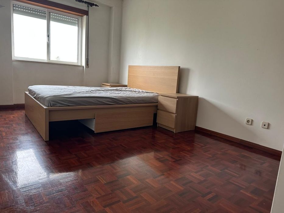 Quarto disponível em Cadaval