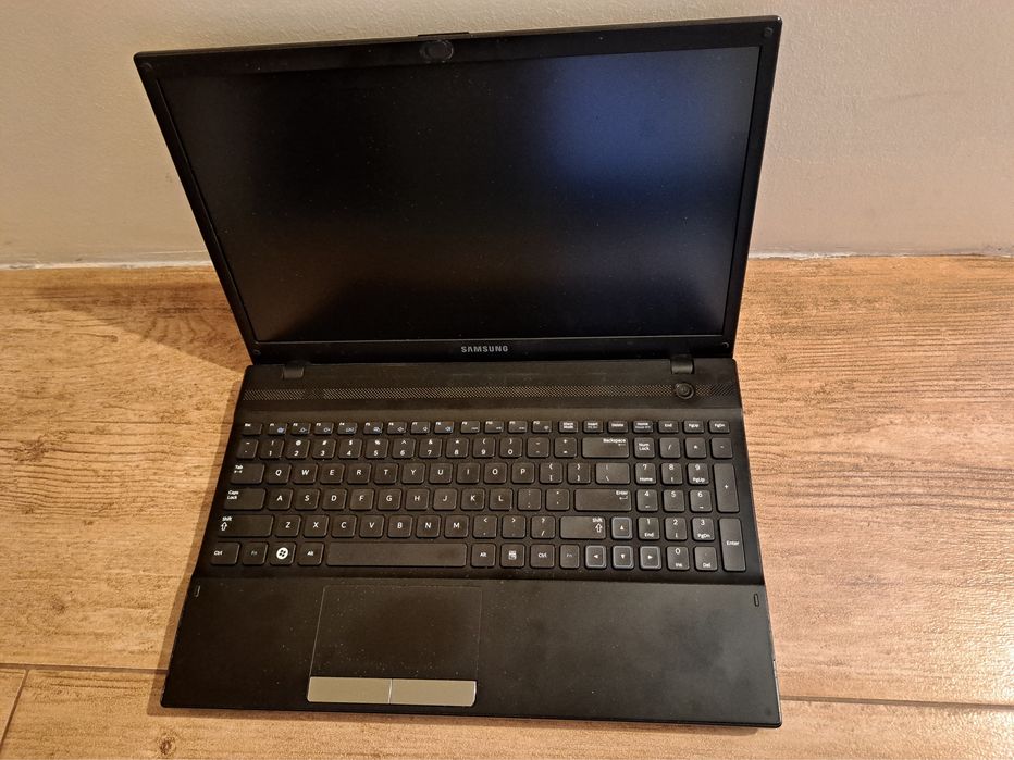 Laptop Samsung NP300