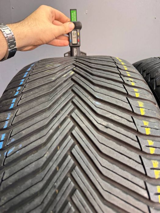 Шины БУ 275 45 R 20 Michelin CROSSCLIMATE suv Всесезон Комплект резина