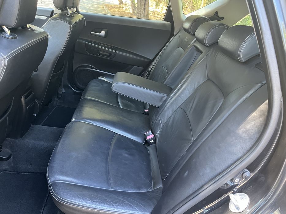 Kia Ceed SW 1.6 - CARRINHA - Hist. Manutenção Completo