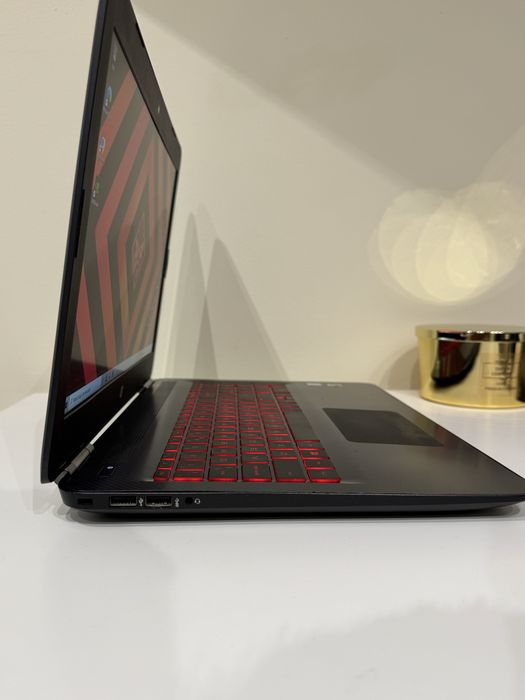 Laptop Gamingowy HP Omen 15 i5HQ,8GB,GTX1050,SSD+HDD 1TB