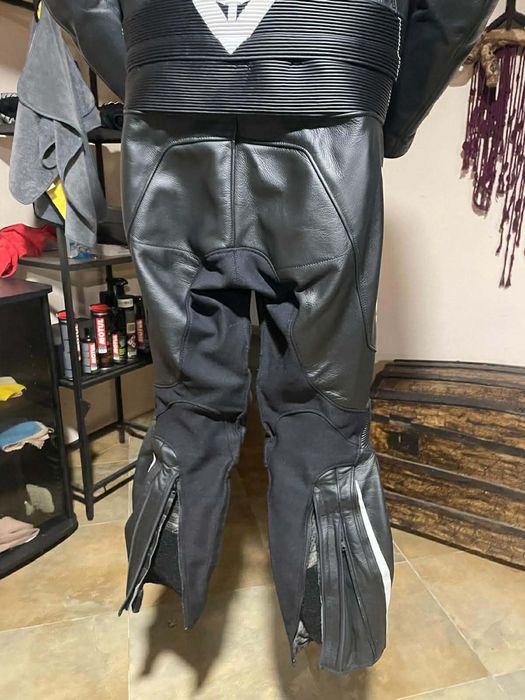 Fato Dainese Avro d2