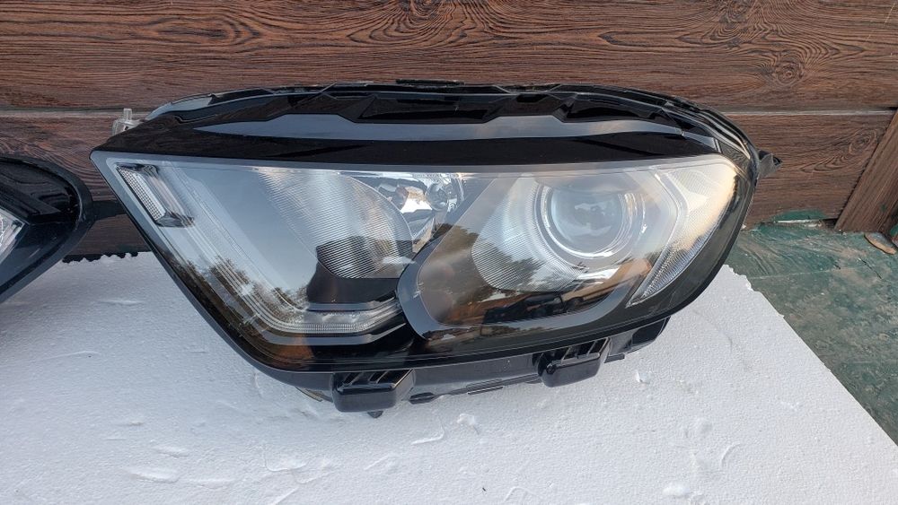 Фара, фонарь Ford Ecosport. Форд Экоспорт. Оригінал б.в.