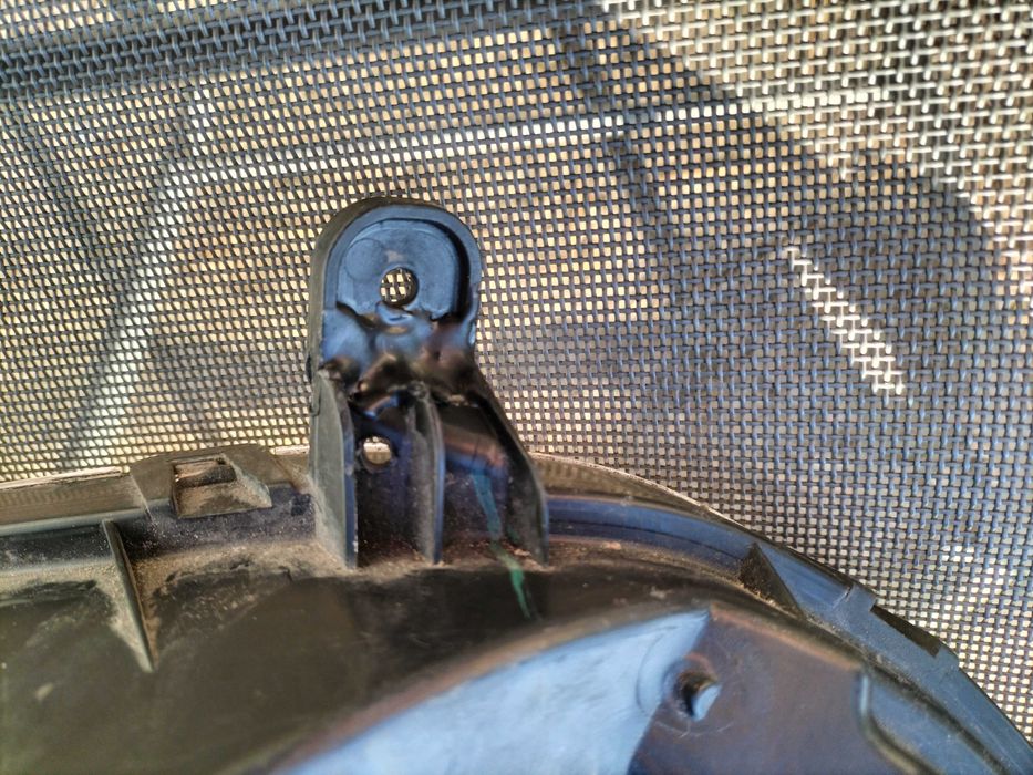 Hyundai i30 halogen LED lewy