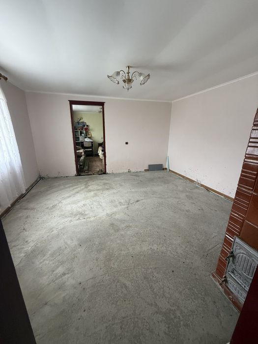 Продається будинок у селі Ролів