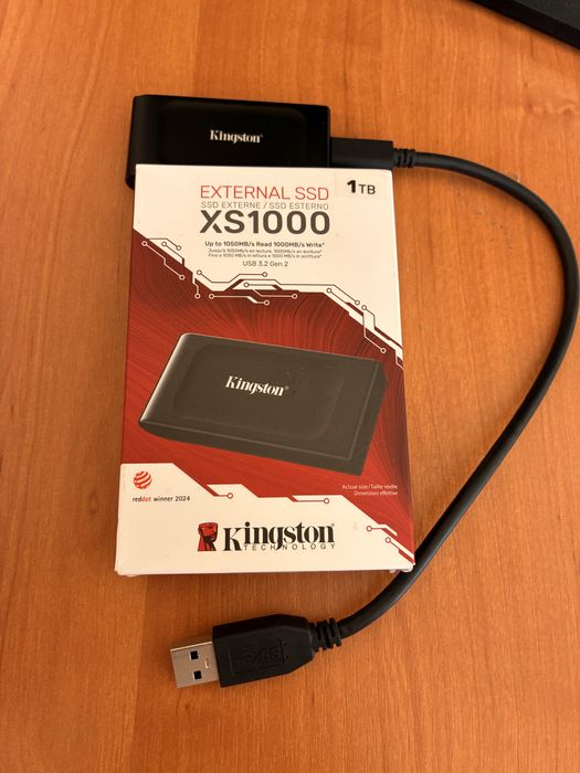 SSD диск Kingston XS1000 Portable 1000GB USB 3.2 Gen