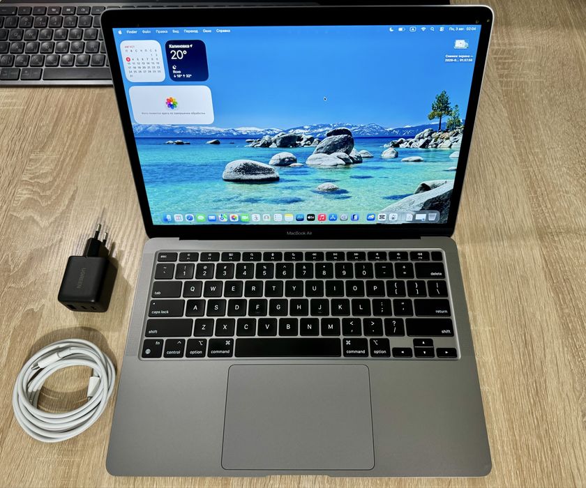 MacBook Air 13 M1 8Gb / 256Gb / 74 цикли, 92% батарея / A2337