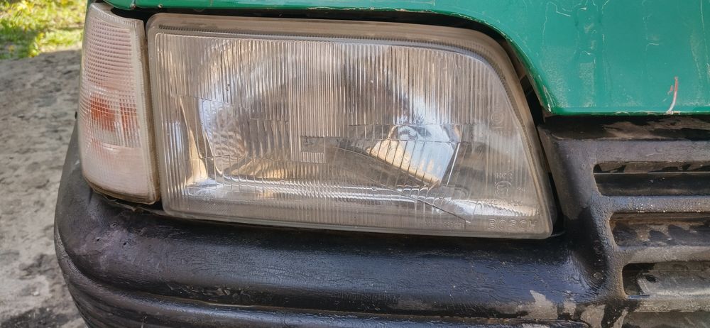 Продам фары Опель кадет в хорошем состоянии