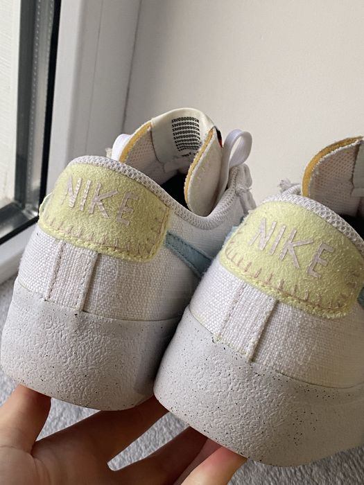 Кросівки Nike W Blazer Low Platform SE NN розмір 39