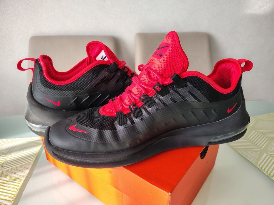 Nike air max axis  43р.