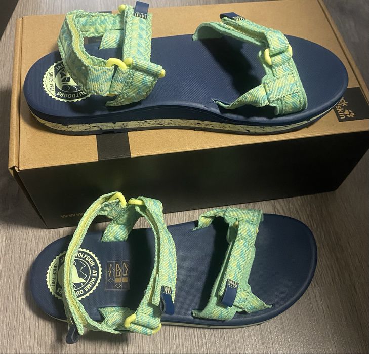Sandaly marki Jack Wolfskin r. 37