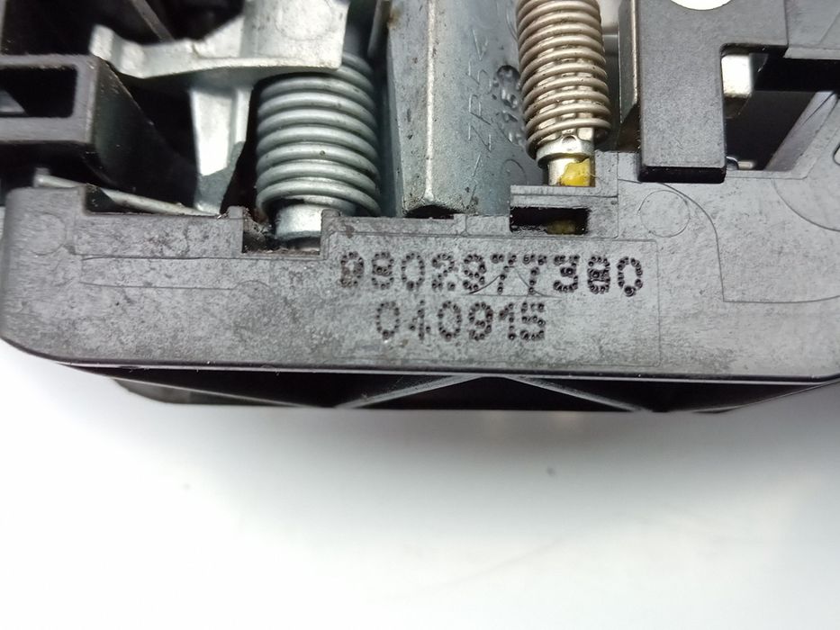 Puxador porta frente direita PEUGEOT 308 II