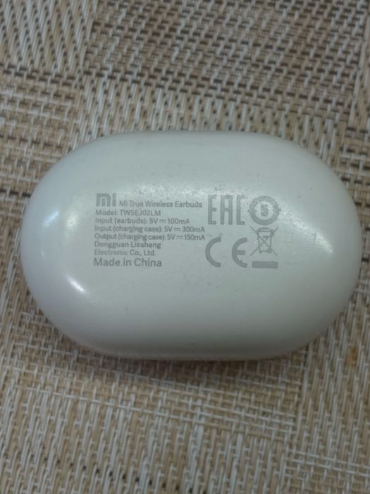 Навушники Xiaomi Mi True Wireless Earbuds TWSEJ02LM