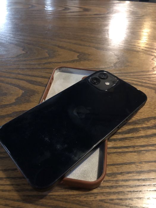 Iphone 12/64 Київ зустріч
